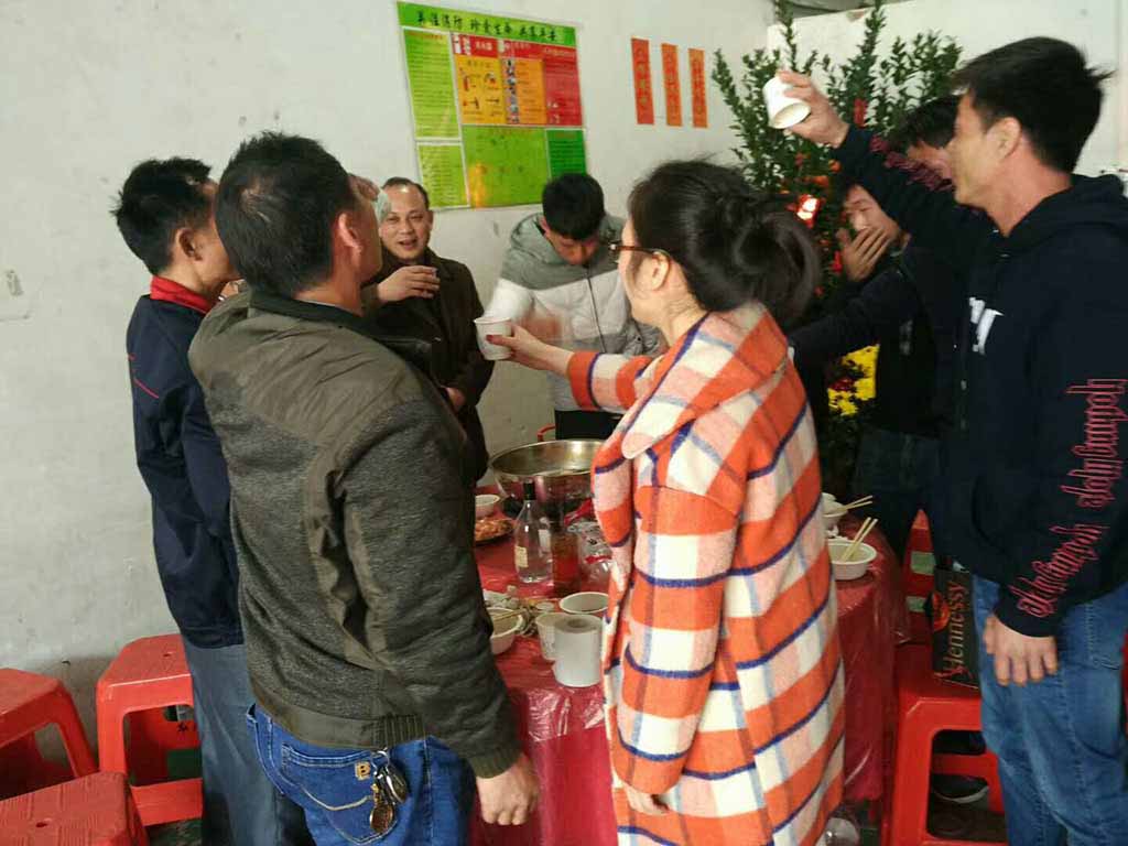 開(kāi)工大吉---鞭炮聲聲，2018年茂華公司紅紅火火開(kāi)工啦！